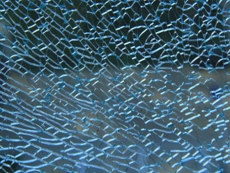 常见问题除湿机对安全玻璃生产装置的湿度控制