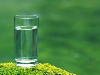 企业新闻加湿器使用四种类型的水_除湿机厂家